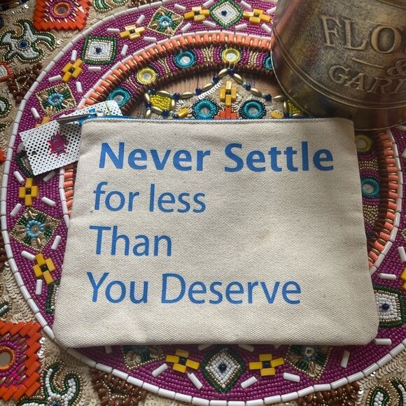 CUTE BAG to Keep Organized! - Picture 1 of 9